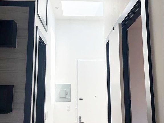 2nd image of 1154 Gates Ave #3V