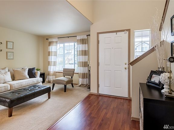 2nd image of 1519 185th Street Ct E