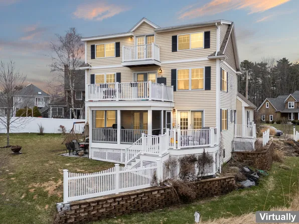 51 Flint Rock Drive, York, ME 03909