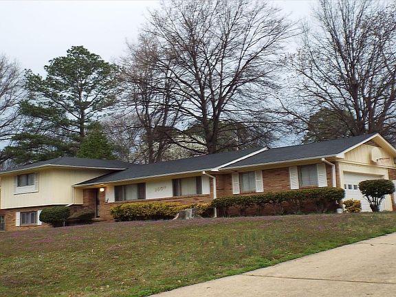 3rd image of 1654 Janis Dr