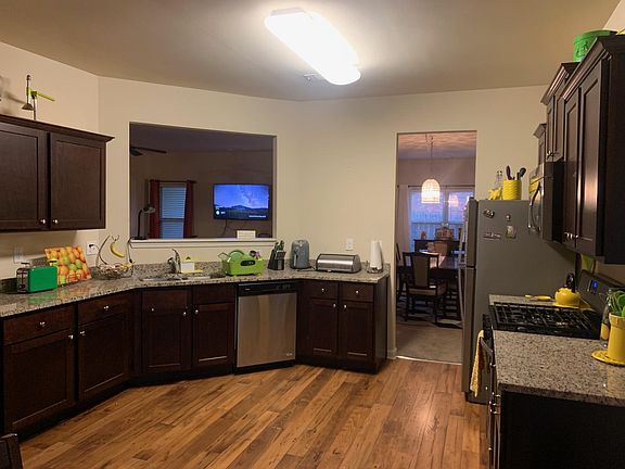 3rd image of 2342 Allman Dr