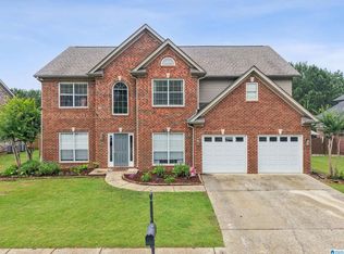 458 Forest Lakes Dr, Sterrett, AL 35147