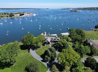 127 Harrison Ave APT 7, Newport, RI 02840