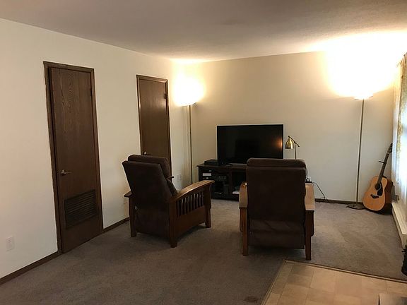 2nd image of 7 Kimball St #13