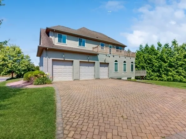 1 White Oak Ct, Hardyston Twp., NJ 07419
