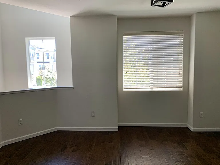 501 Jetty Dr — Photo 6