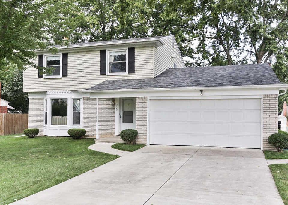 1st image of 3743 Helen Ave