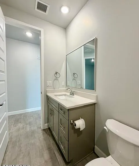 13972 Summer Valley Ave — Photo 5