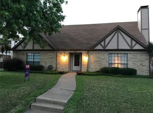 1009 Melissa Ln, Garland, TX 75040