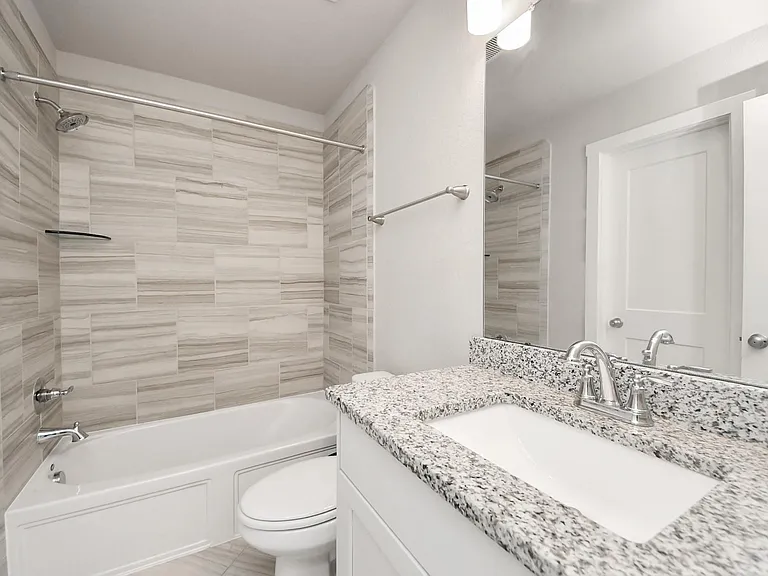 24754 Levante Dr — Photo 17