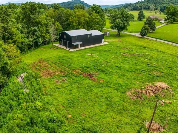 380 Swan Pond Rd, Barbourville, KY 40906