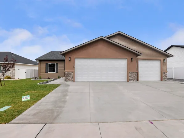 1449 Golden Pheasant Dr, Twin Falls, ID 83301