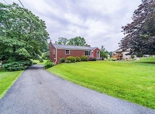 87 Stella Dr, Trafford, PA 15085
