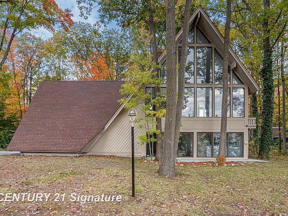 42nd image of this home