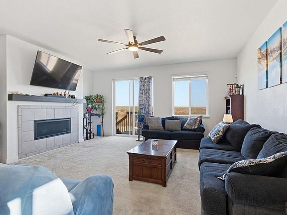 5th image of 3322 Bella Luna Dr