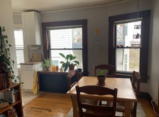 213-215 S Broom St #4, Madison, WI 53703