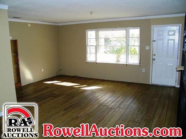 2nd image of 2403 Parsley Ave