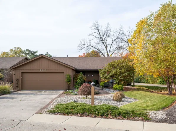 9535 Camberwell Dr, Fort Wayne, IN 46804