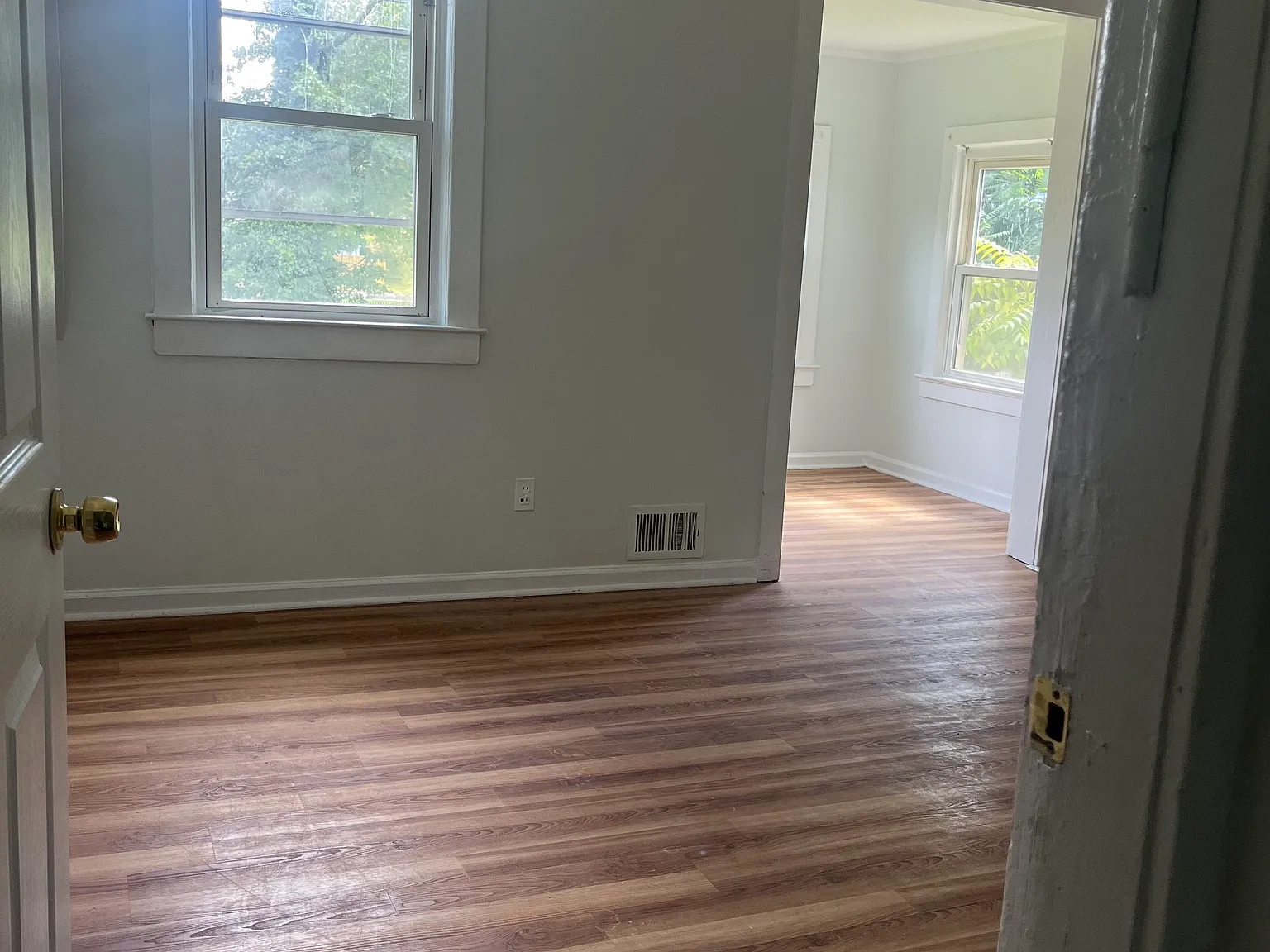 251 Maple Ave — Photo 3