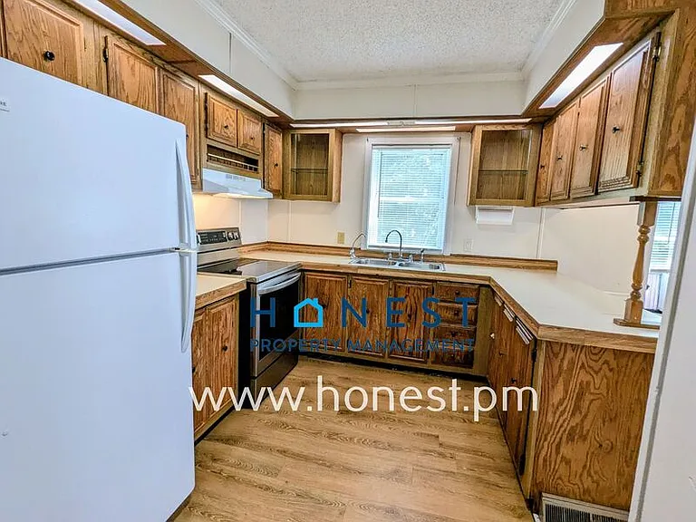1860 Hallowell Rd — Photo 3