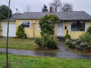 7640 NE Stanton St, Portland, OR 97213