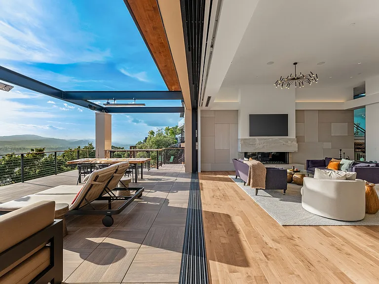 663 Montecito Blvd — Photo 12