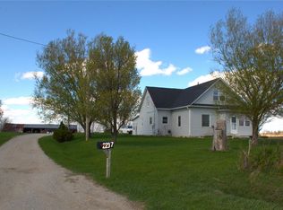 2237 68th St, Van Horne, IA 52346