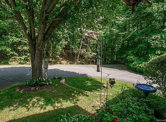 2nd image of 383 Laurel Park Pl