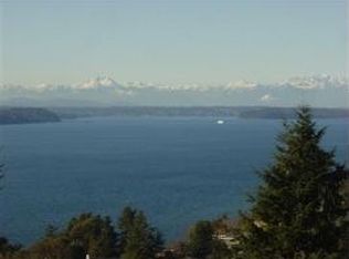 12703 Shorewood Pl SW, Burien, WA 98146
