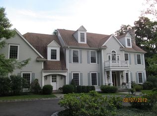 50 Hillcrest Park Rd, Old Greenwich, CT 06870