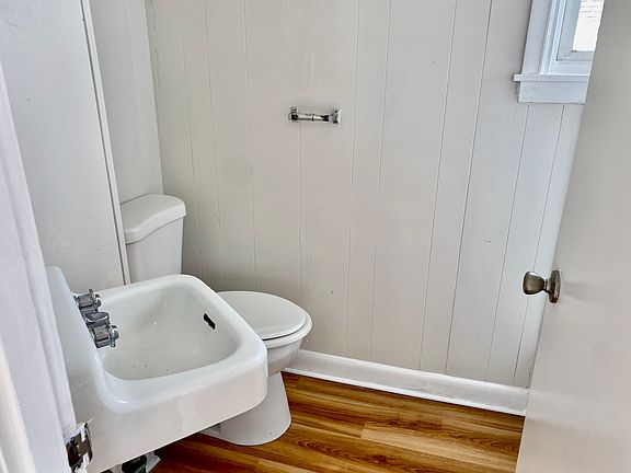 Photo Mar 07 2023, 1 58 32 PM_03082023