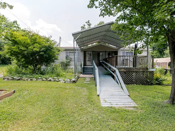 2555 Nunley St, Greenbrier, TN 37073