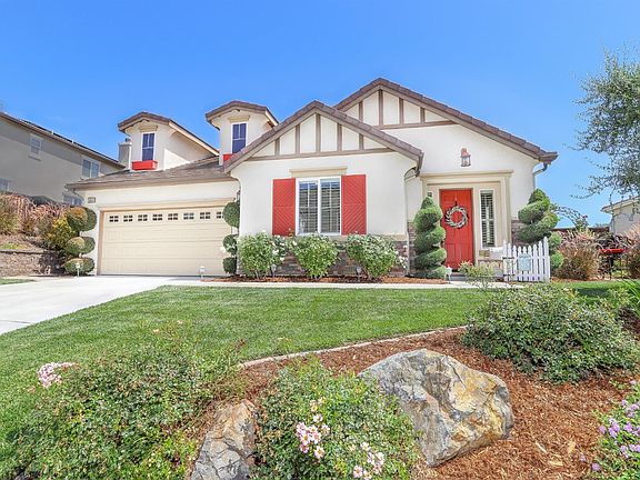 2nd image of 36634 Silk Oak Terrace Pl