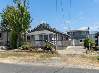 110 10th St, Garibaldi, OR 97118