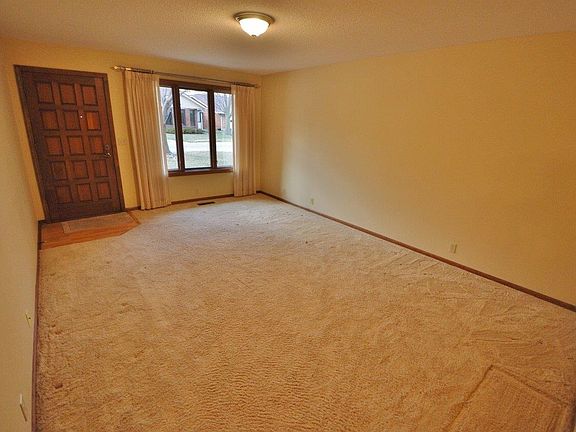 2nd image of 6743 Teton Dr #11