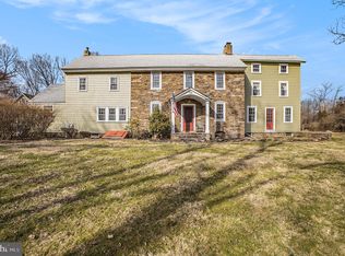 122 Walker Rd, Washington Crossing, PA 18977