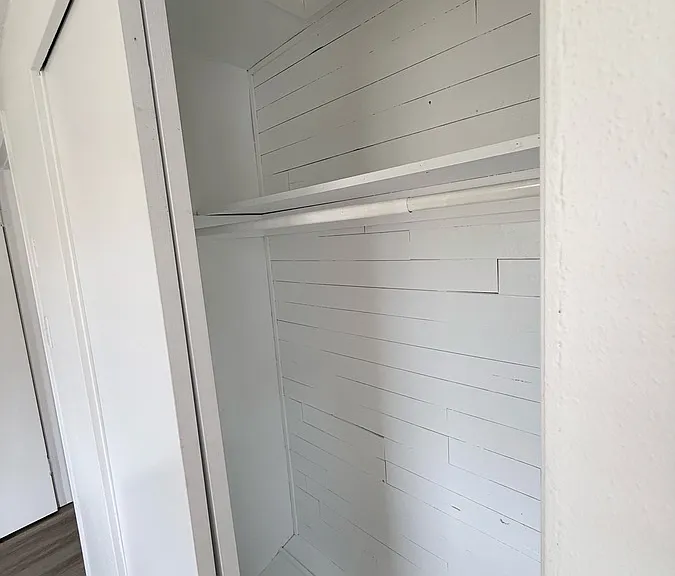 5020 Vickers Dr — Photo 32