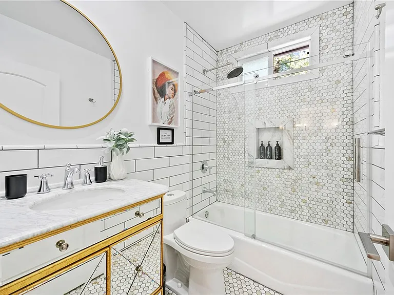 3763 Lankershim Blvd — Photo 21