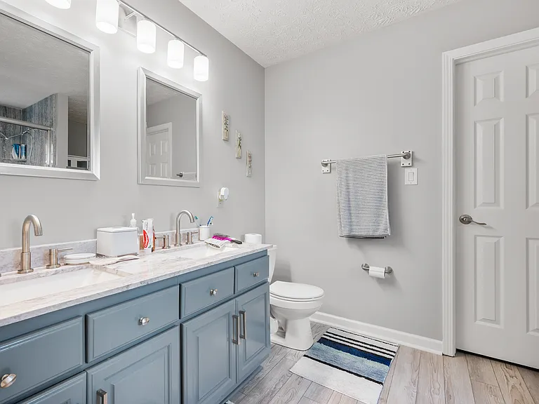 10007 Palmaire Pl — Photo 17