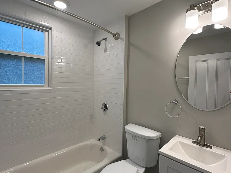 16 Morton St #1 — Photo 11