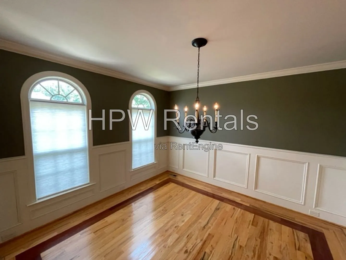 4 bed, 4.0 bath, 2914 sqft, $2,700 — Photo 3