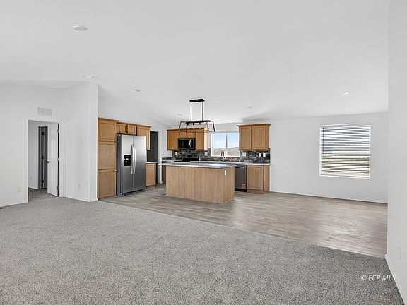 5th image of 7842 Jacinto Dr