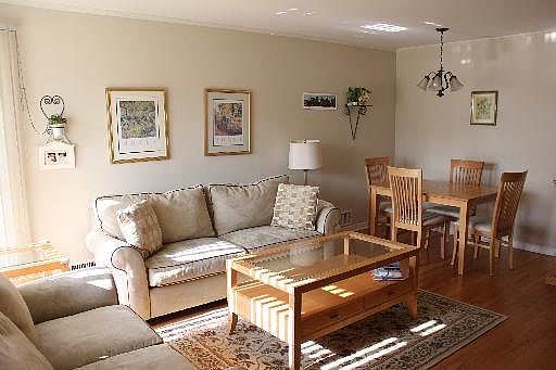 2nd image of 7821 N Odell Ave