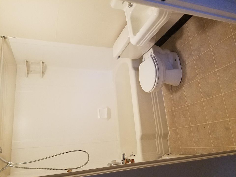 2nd image of 802 8th St #2