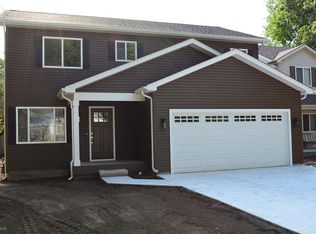 9126 Maple St, Clay, MI 48001