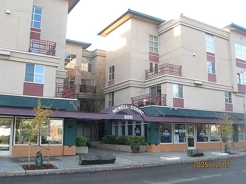 Downtown Mercer Island designed by Roger Newell Photo 1
