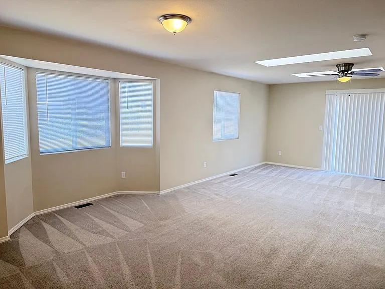 12553 Catch Pen Rd — Photo 2