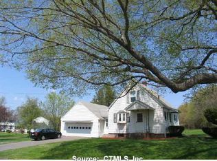 23 Kreyssig Rd E, Broad Brook, CT 06016