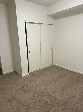 3 bed, 1205 sqft, $1,987 — Photo 4