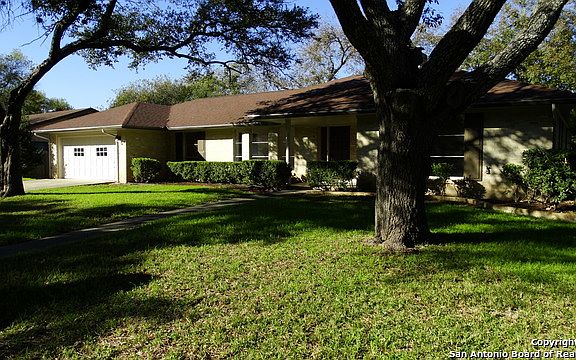 2nd image of 645 Candleglo Dr